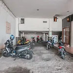 Oyo 467 Penthouse Hotel